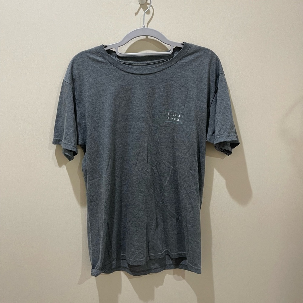 Billabong t shirt